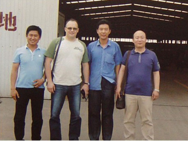 August 2012 Russian customers come to visit my unit